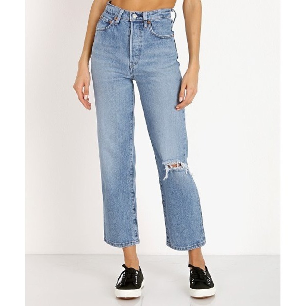 Levi's Jeans Womens 26 Ribcage Straight Ankle Medium Wash Blue Distressed